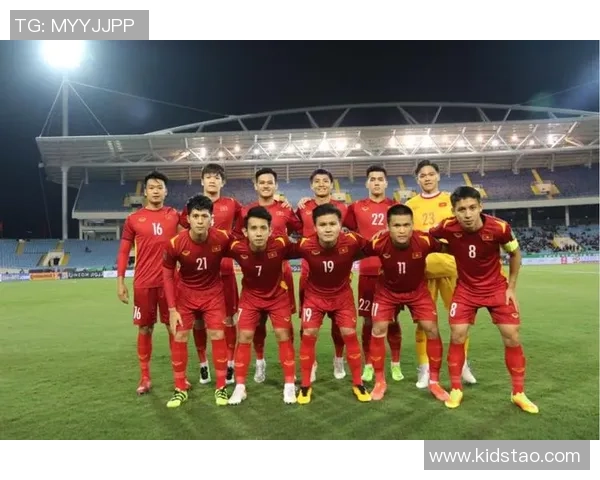 深圳足球队在洲际杯中的战术表现分析与未来发展展望